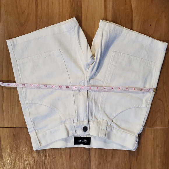 Deus Ex Machina Shorts - Picture 4 of 9